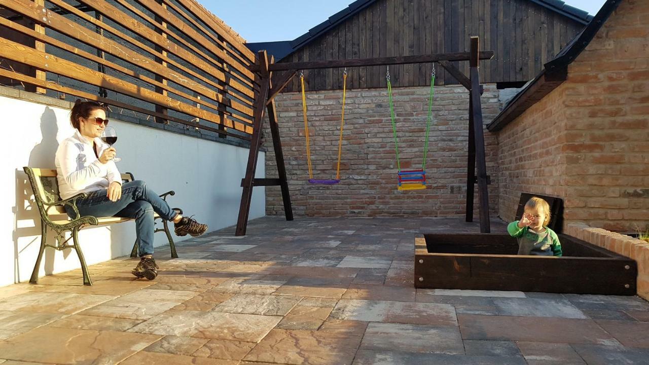 Apartmany Pod Palavou Starovicky Екстериор снимка